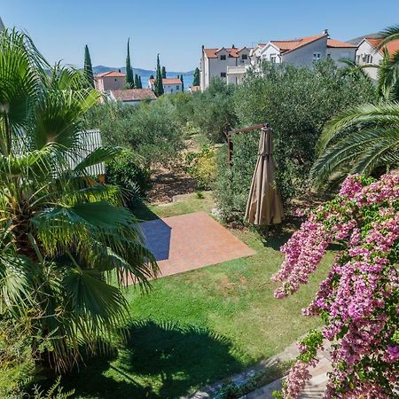Oaza Mira Villa Трогир Екстериор снимка