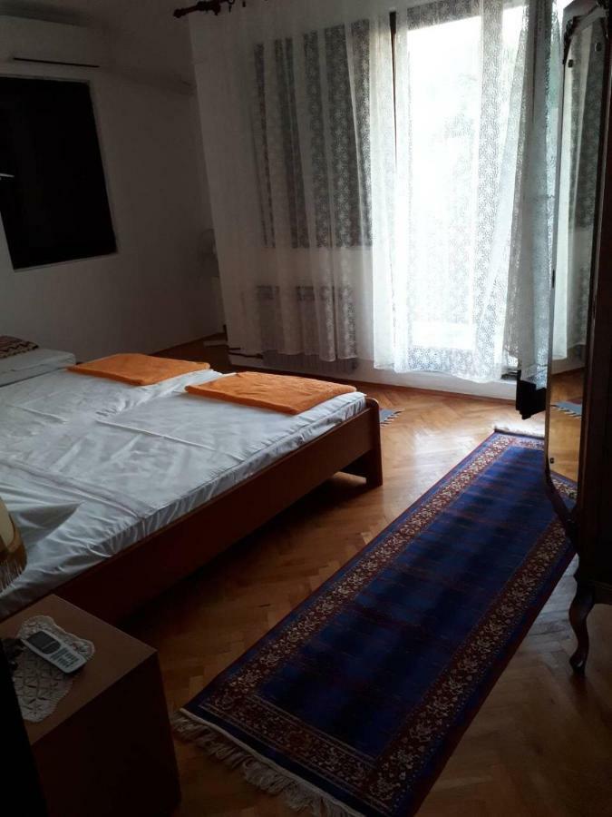 Oaza Mira Villa Трогир Екстериор снимка